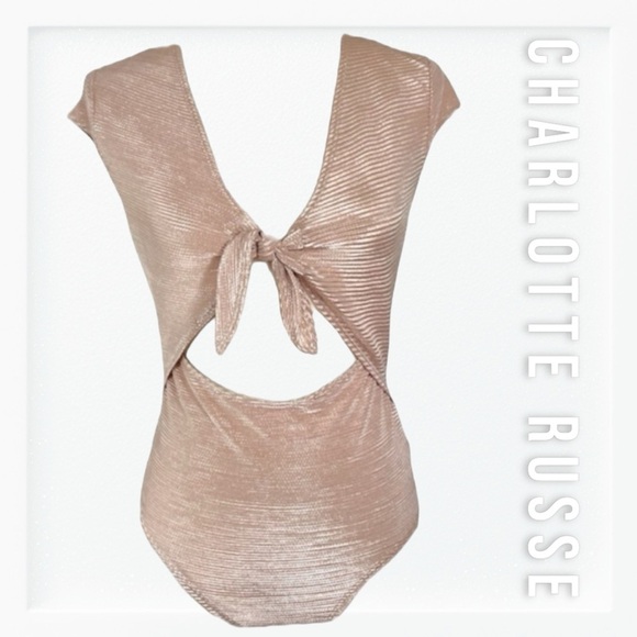 Charlotte Russe Shimmer Champagne Gold Cutout Bodysuit Sz M - Picture 1 of 13